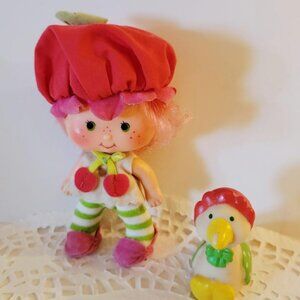 Vintage Cherry Cuddler Doll From Strawberry Shortcake collection, 1979 American